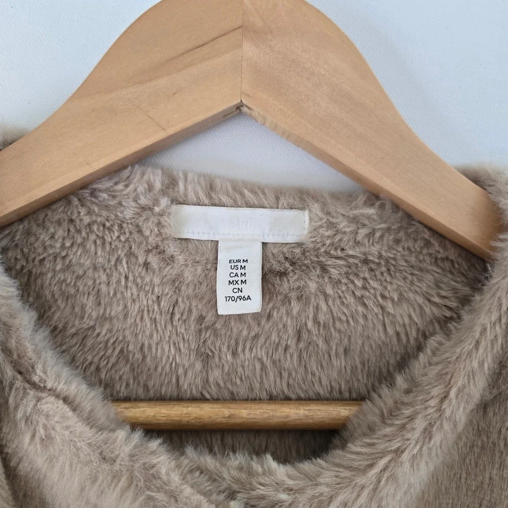 H&M save huge